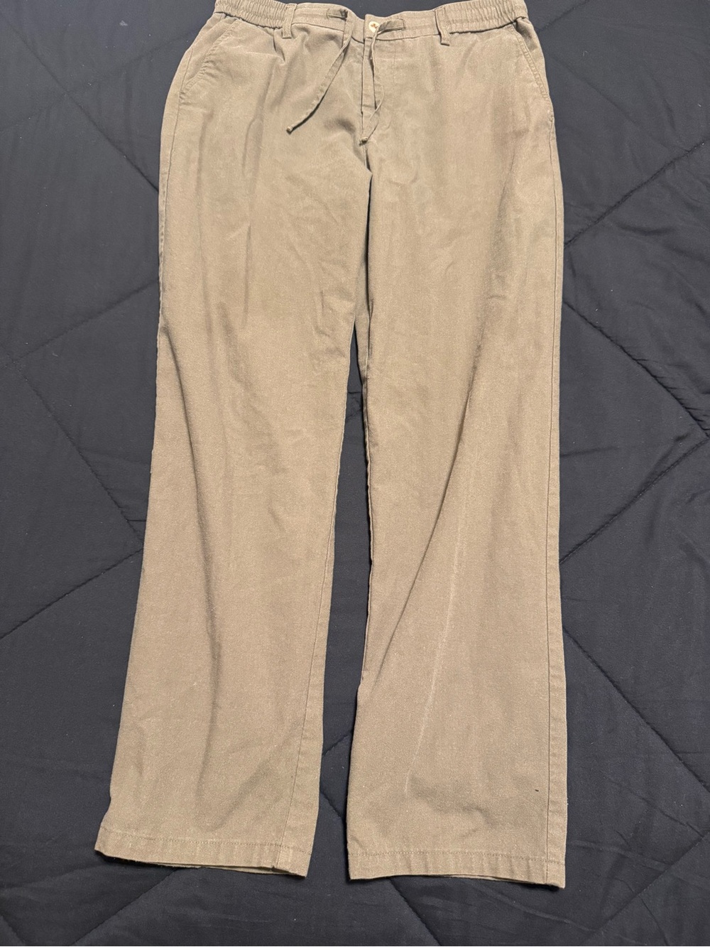 Men's Casual Drawstring Pants in Olive Green